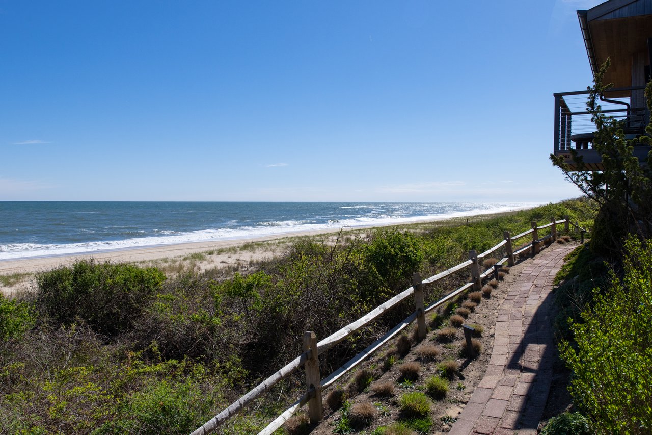 272 Old Montauk Highway, Cottage 1