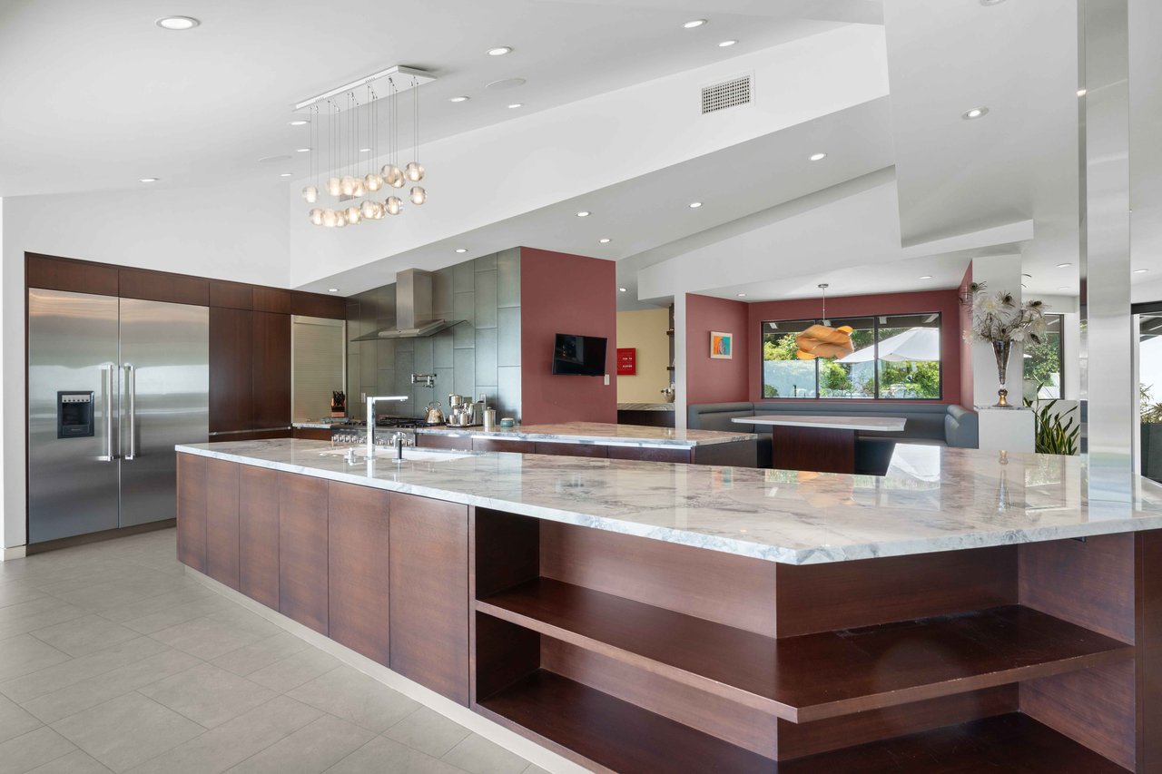 4 Buckboard Ln, Rolling Hills, CA 90274