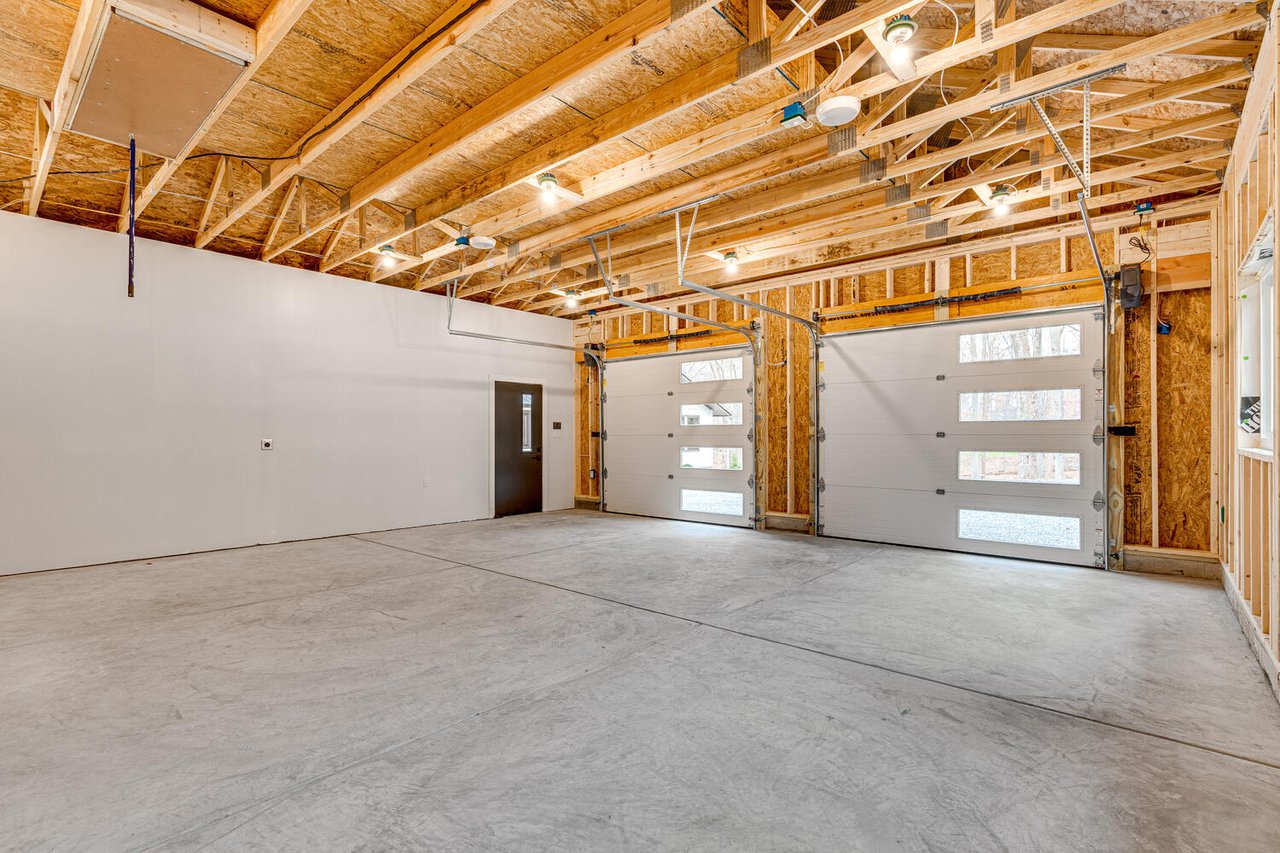 5 Acre Private Exclusive in Great Falls