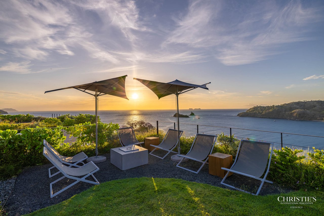 Casa Chameleon Residences Villa #2