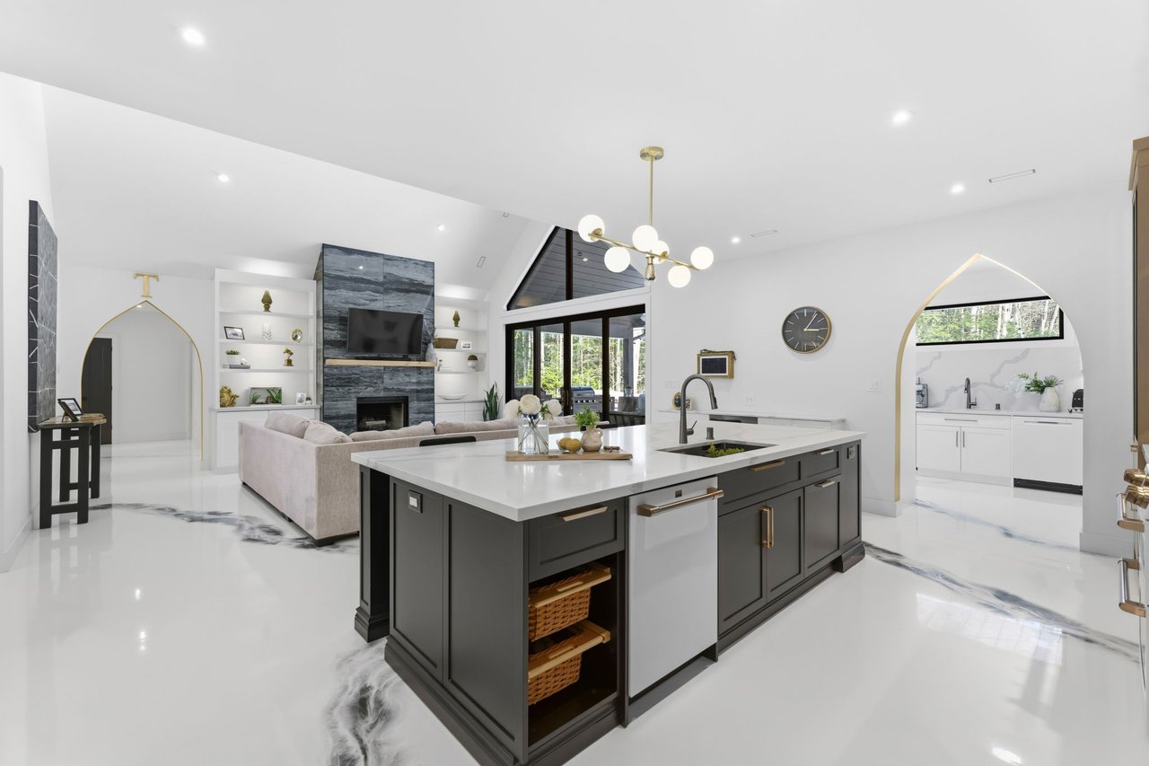 1017 Davis Drive, Gravenhurst