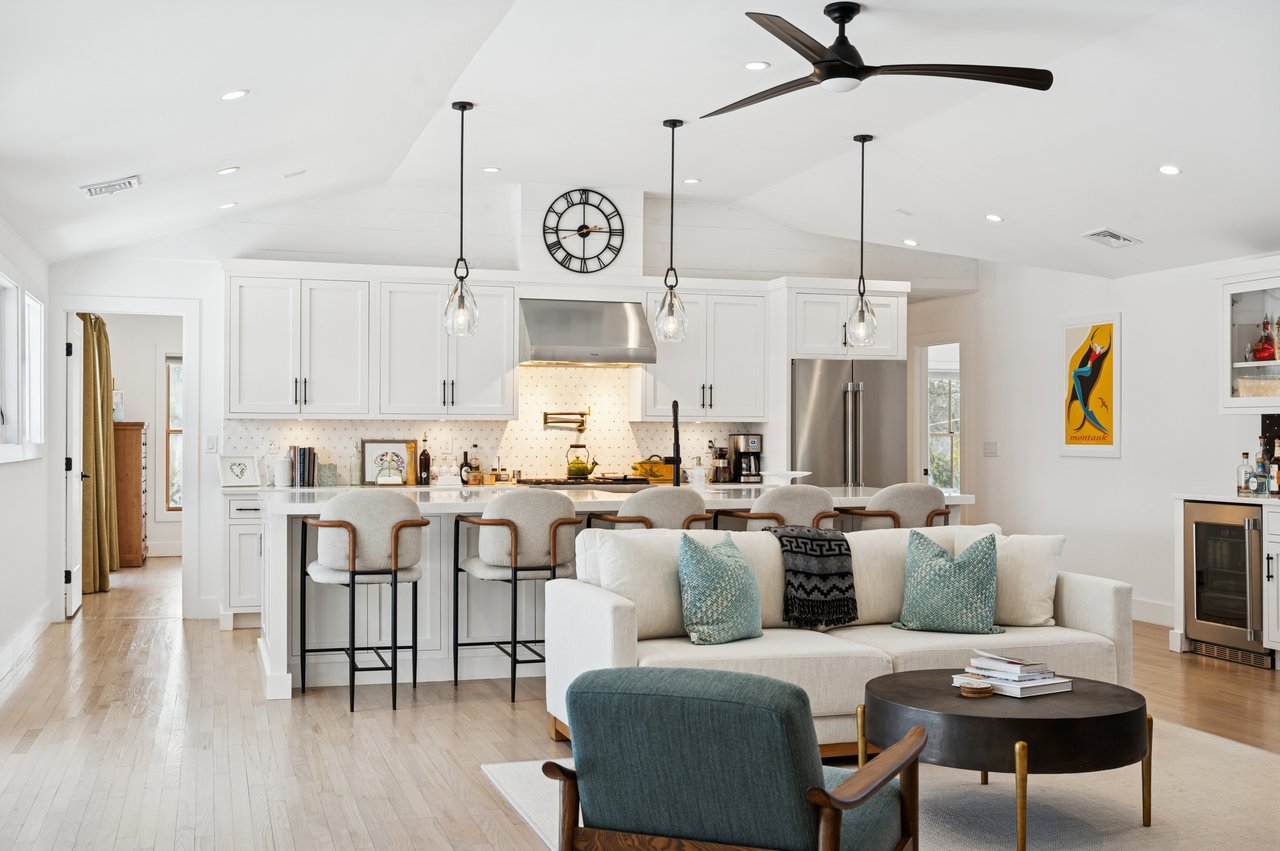 42 Mount Misery Drive