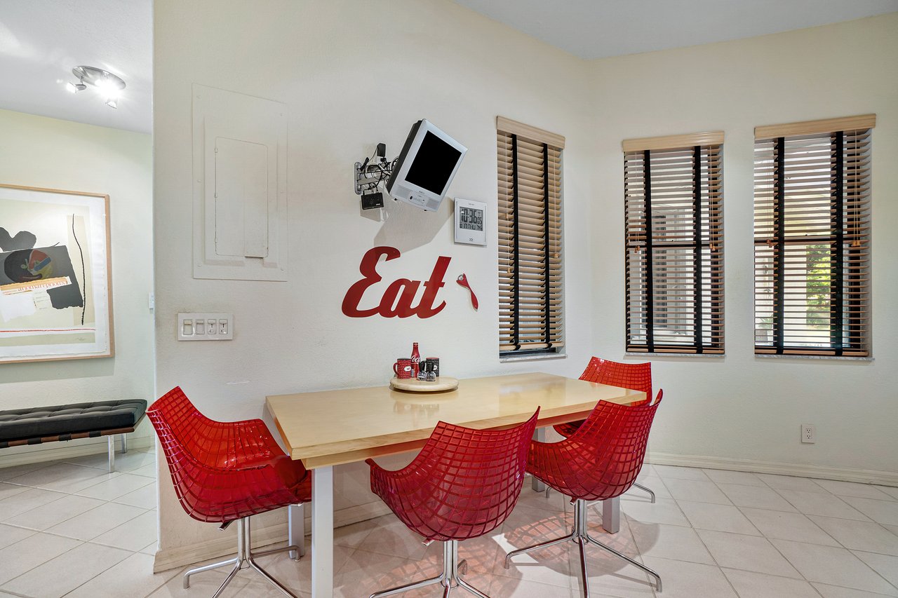 17652 Ashbourne Way Apt. D