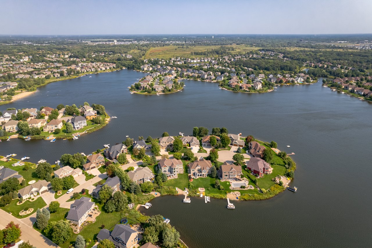 Why Most Lakefront Opportunities Never Hit the MLS