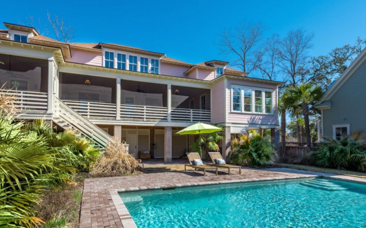 A Featured Listing – 364 Bridgetown Pass