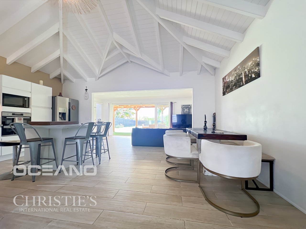 3 BEDROOMS - LARGE GARDEN - CUL DE SAC