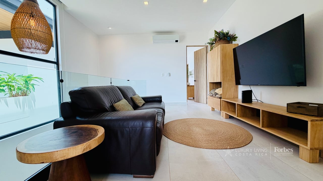 21479 - Luxury villa, 4 bedrooms, pool and excellent ROI for investors