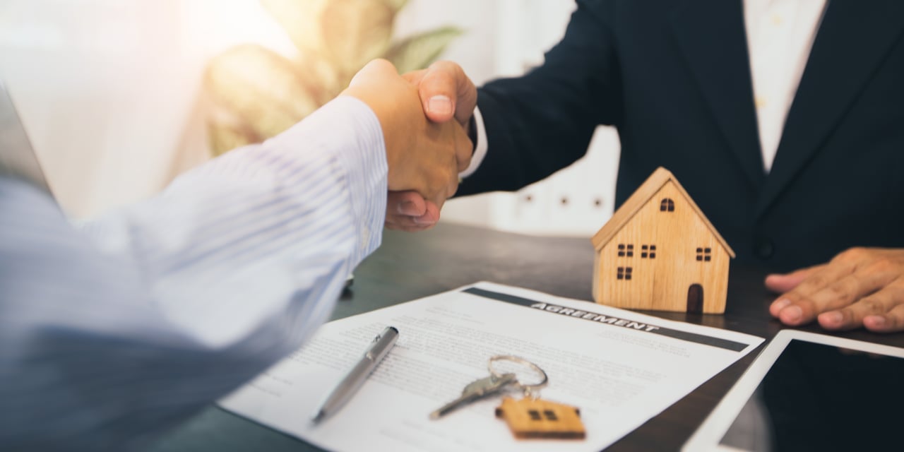 How Do I Know If a Real Estate Agent Is Truly Experienced — or Just Good at Marketing?