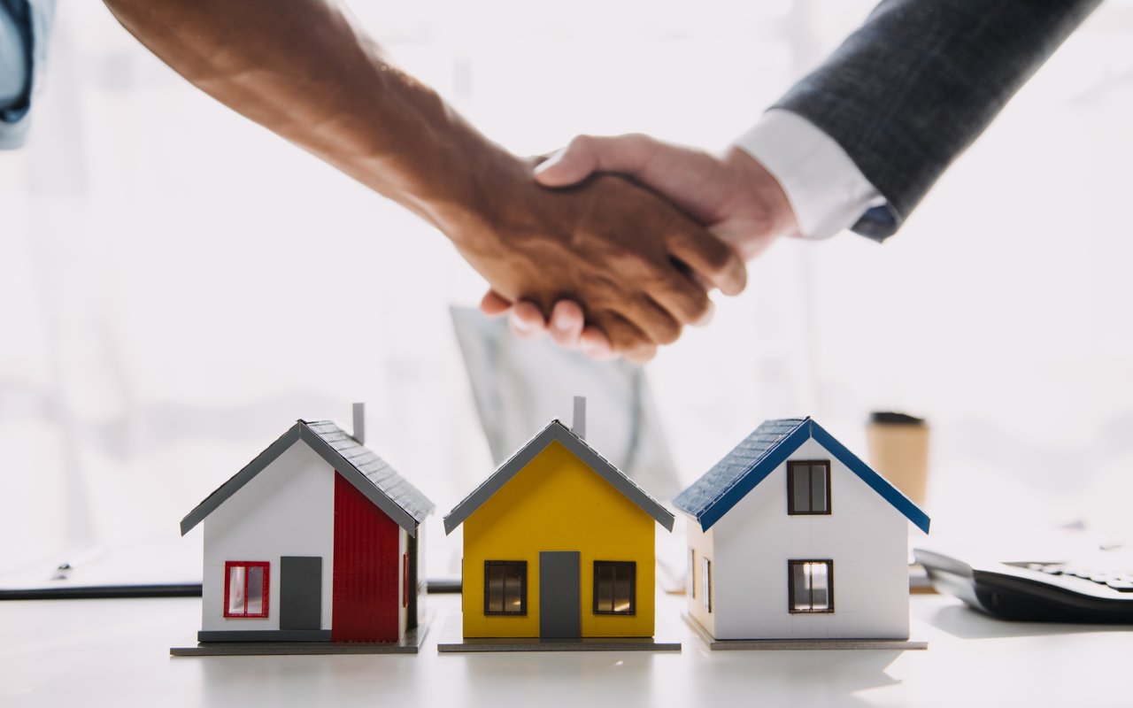 🏡 What Is My Home Really Worth? (Why Online Estimates Are Only a Starting Point)