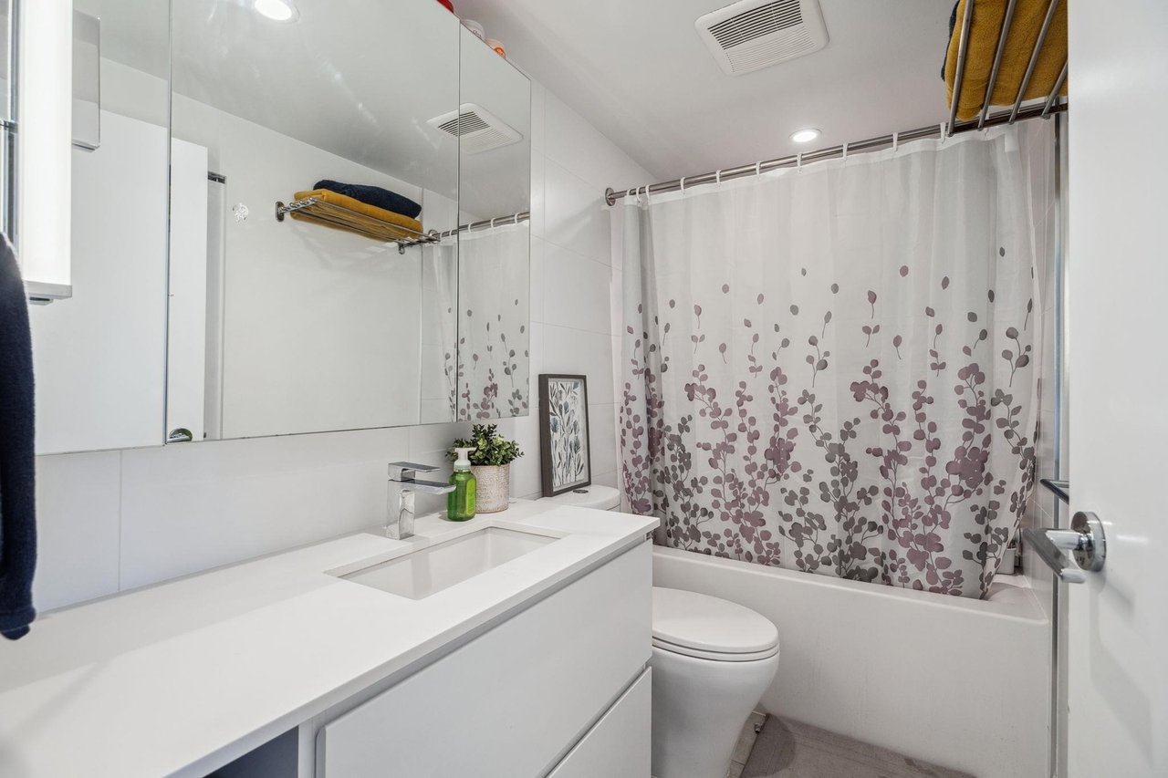 13655 Fraser Hwy, #1807