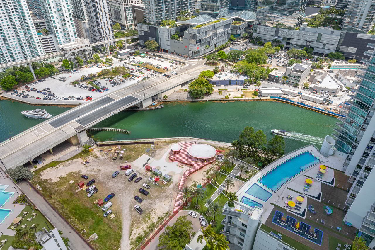 90 SW 3rd St Unit #3501 Miami 