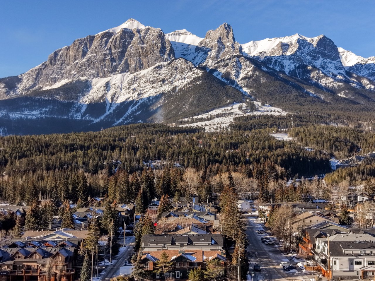 809 5th Street Unit: 3