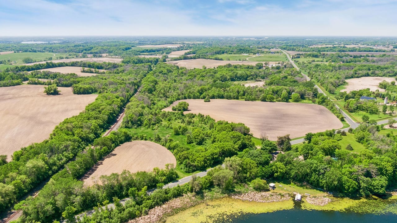 3305 Pioneer Trail, Medina