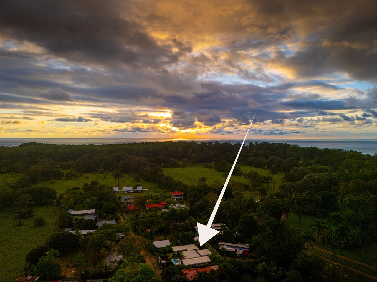 Income Ready Boutique Investment near Whale's Tail Beach