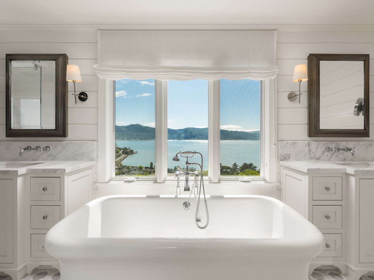 Extraordinary View Residence