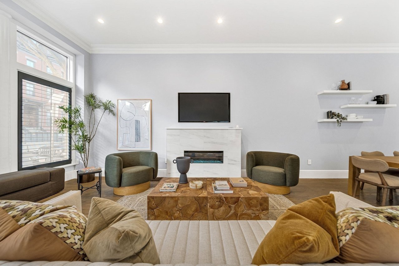 327-329 Shawmut Ave. Unit 1