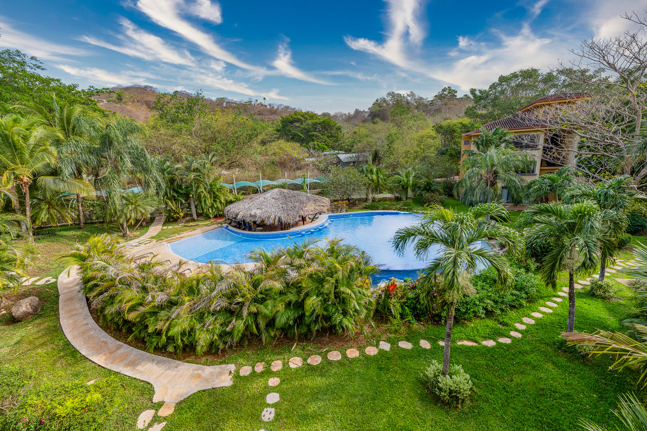 The Oaks #90 | Turnkey 2-Bedroom Condo Near Tamarindo