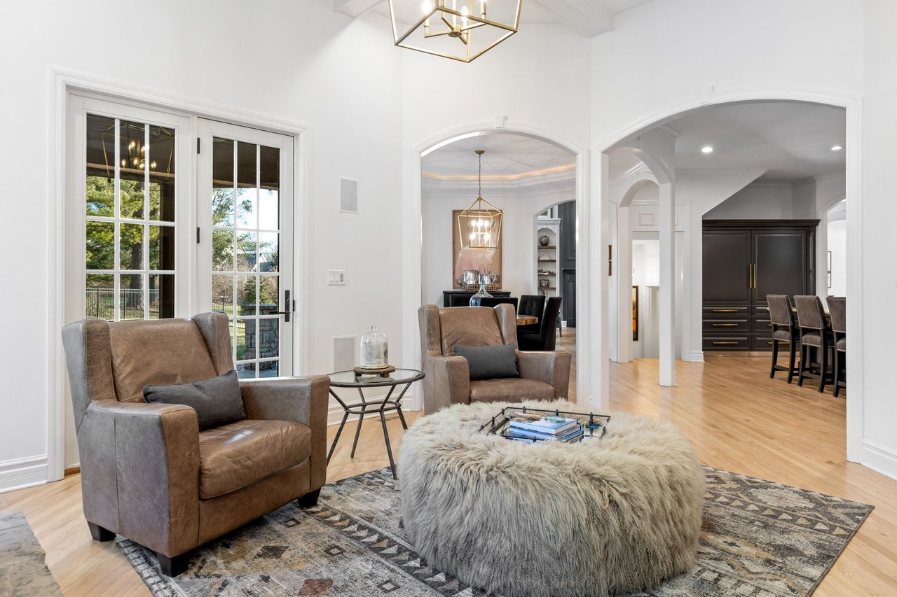 24 Williamsburg Estates Drive