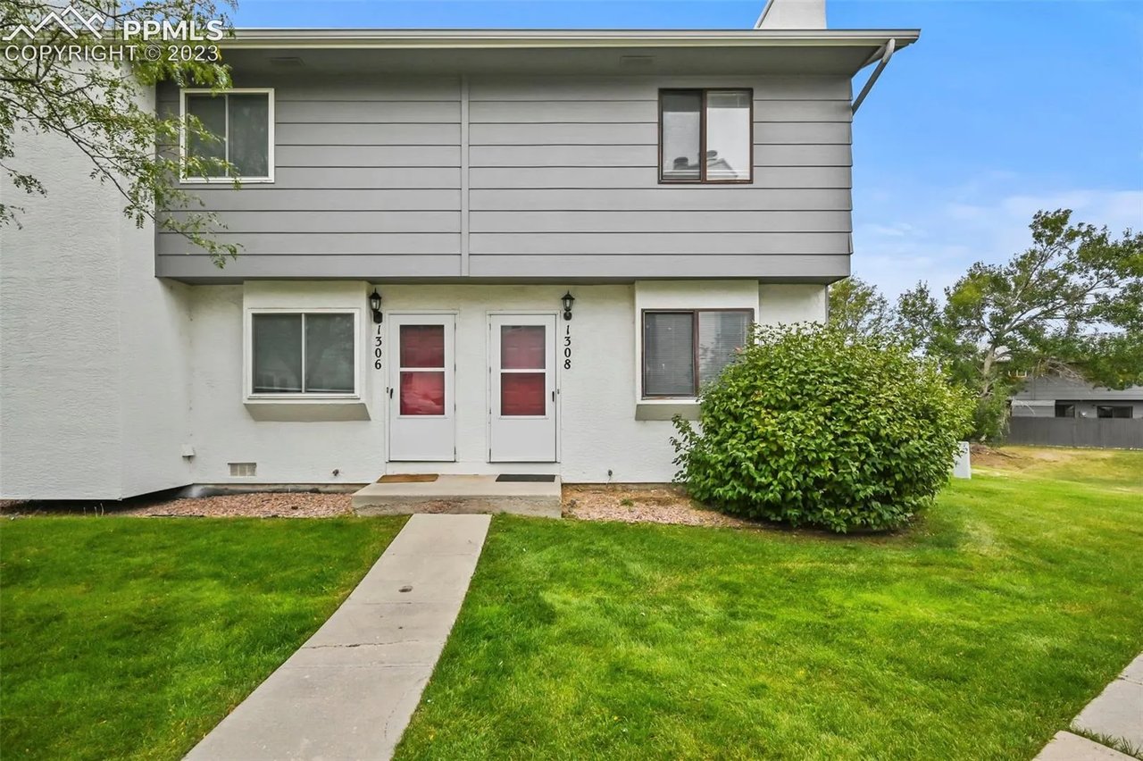 1308 Soaring Eagle Dr