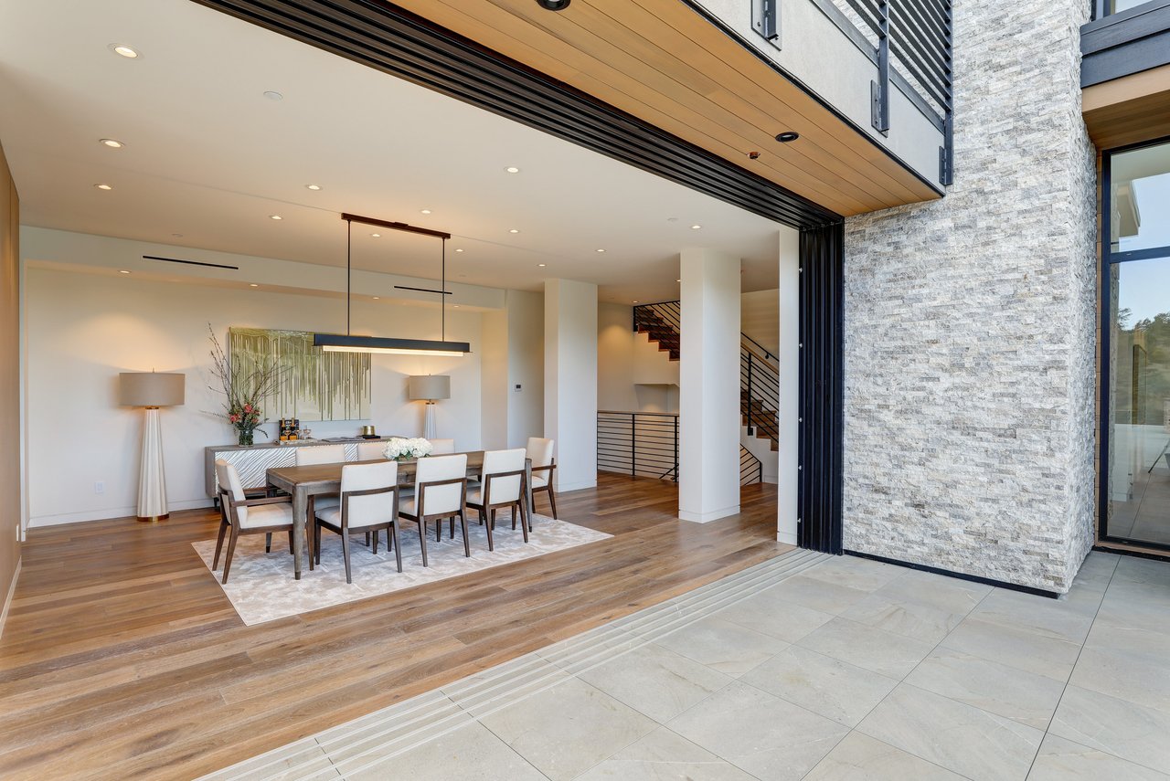 Modern Luxury - Completed in 2020