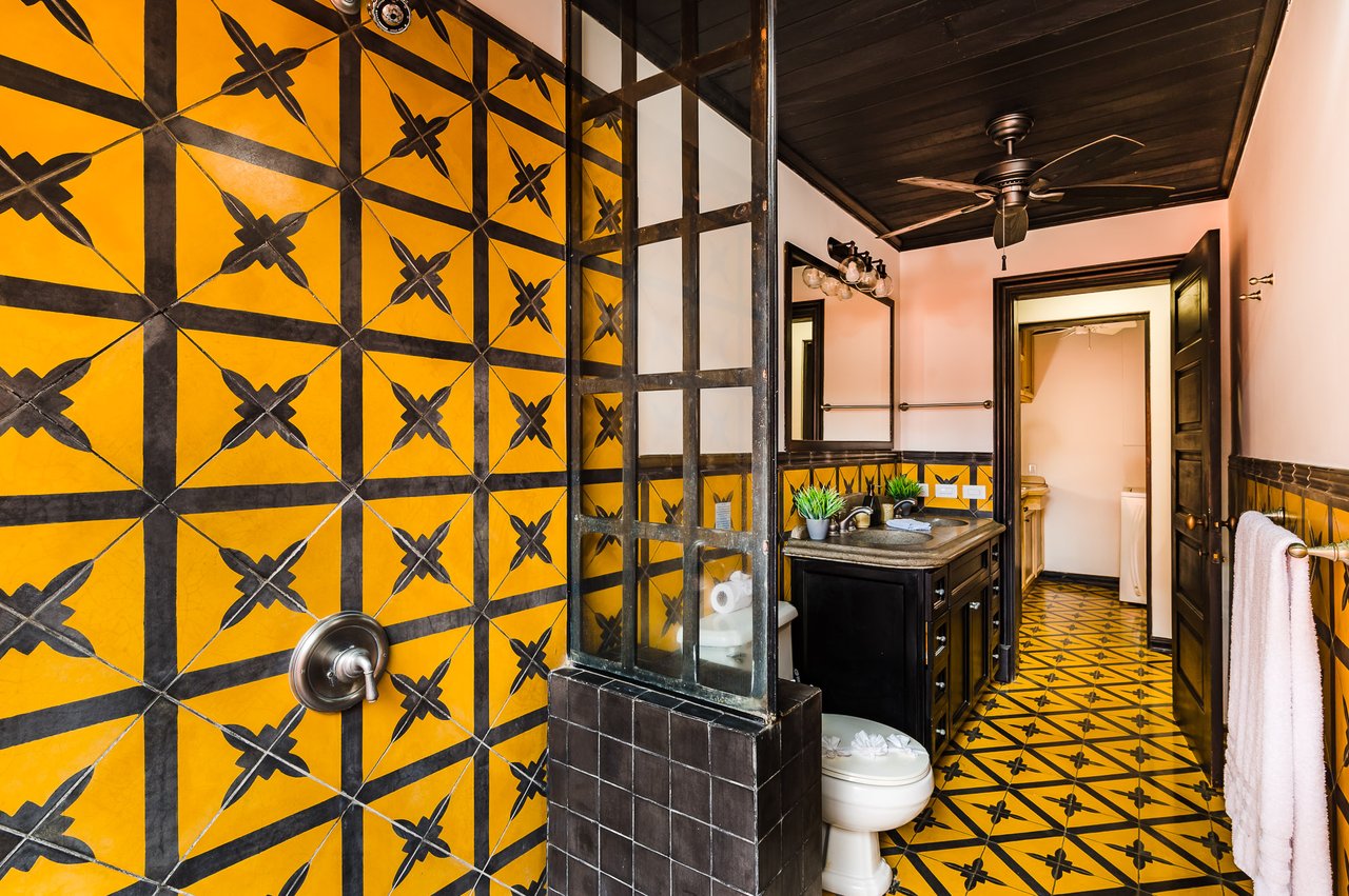 Villa Cerca del Mar 5 | Beach House in Highly Coveted and Intimate Development in Tamarindo/Langosta