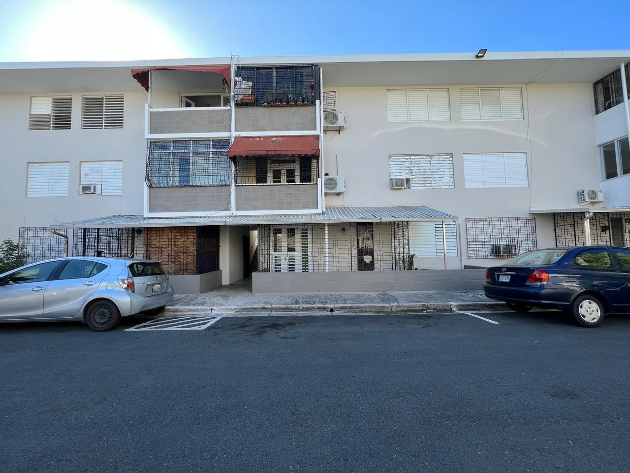 Cond. Nilsa | Miramar, San Juan