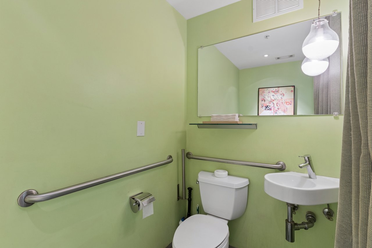 845 Spring Street NW Unit B