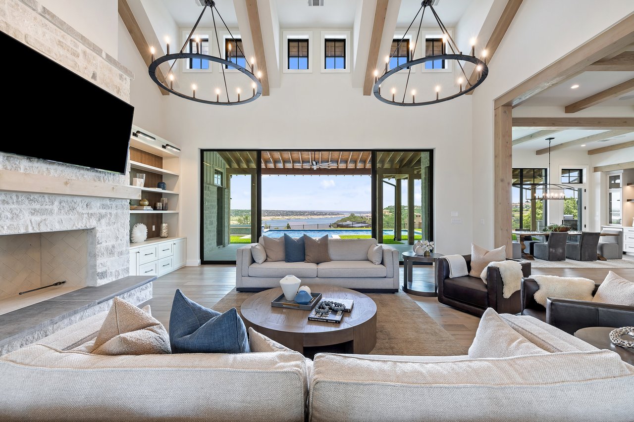 The Jewel of Lake Travis