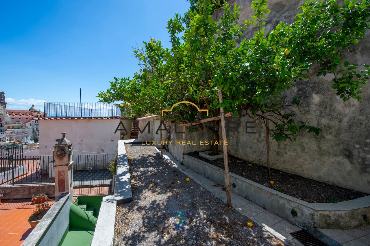 Penthouse in the Heart of Atrani