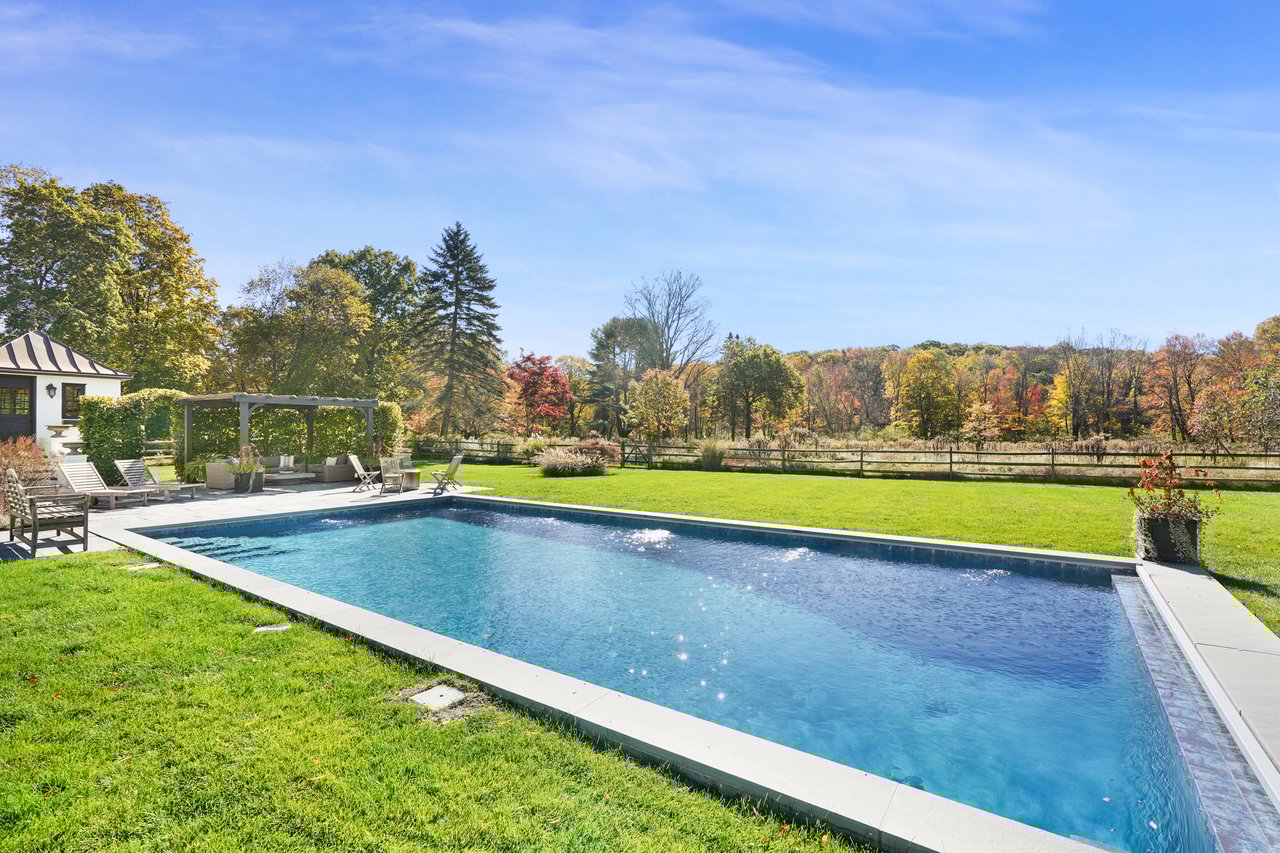 77 Pound Ridge Road