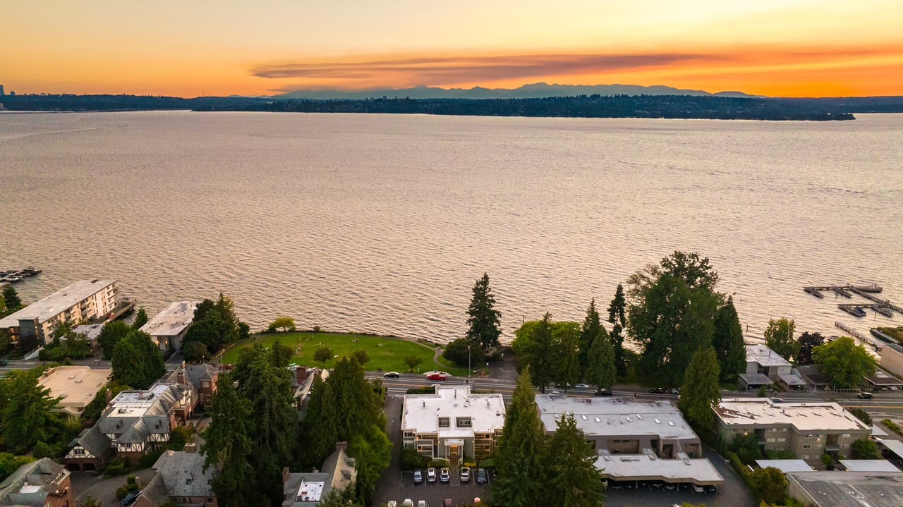 6620 Lake Washington Boulevard NE Unit: 101