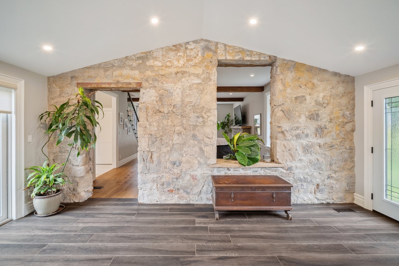 Extraordinary Equestrian Estate