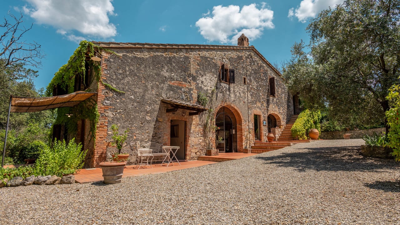 VILLA SOGNO MEDIEVALE