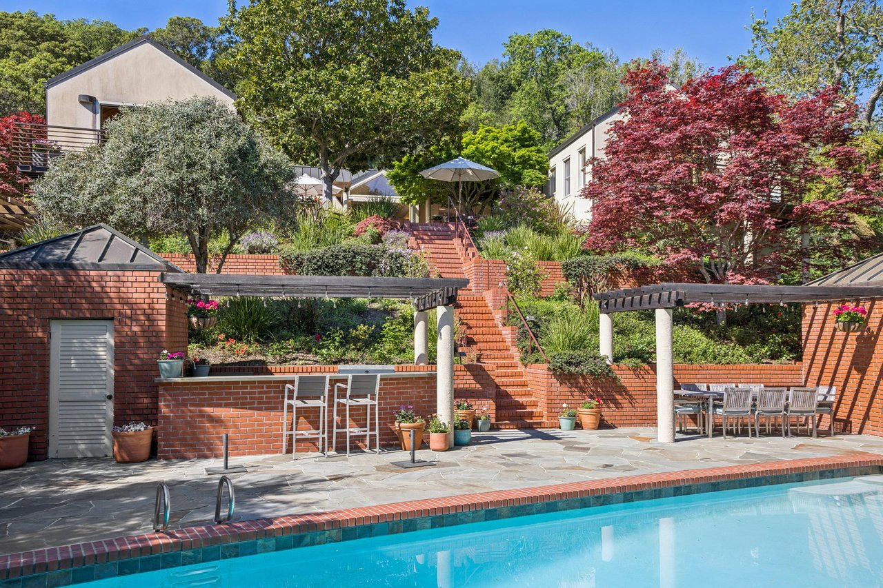 10 Maoli Drive, San Rafael