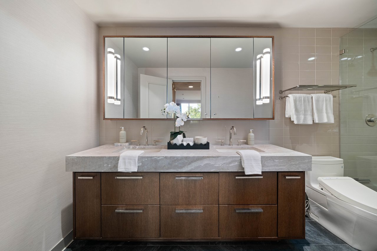 2575 Peachtree Road NE Unit 12D