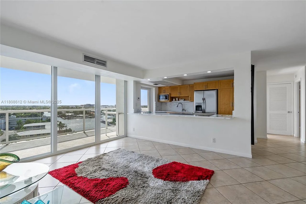 2841 N Ocean Blvd Apt 1105
