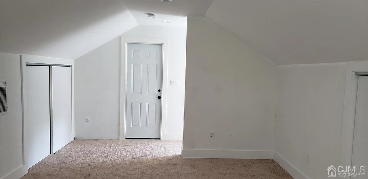 135 Cooper Ave