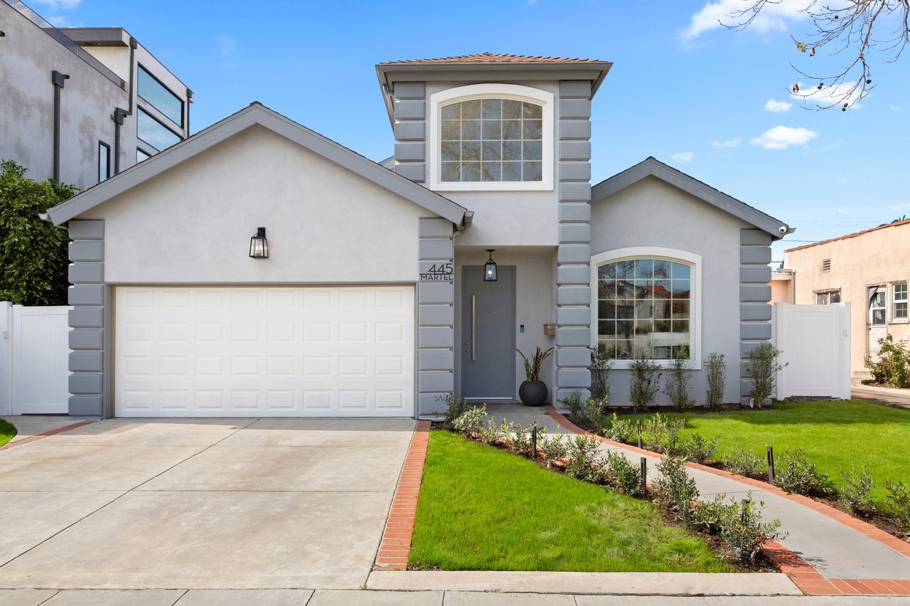 445 N Martel Ave