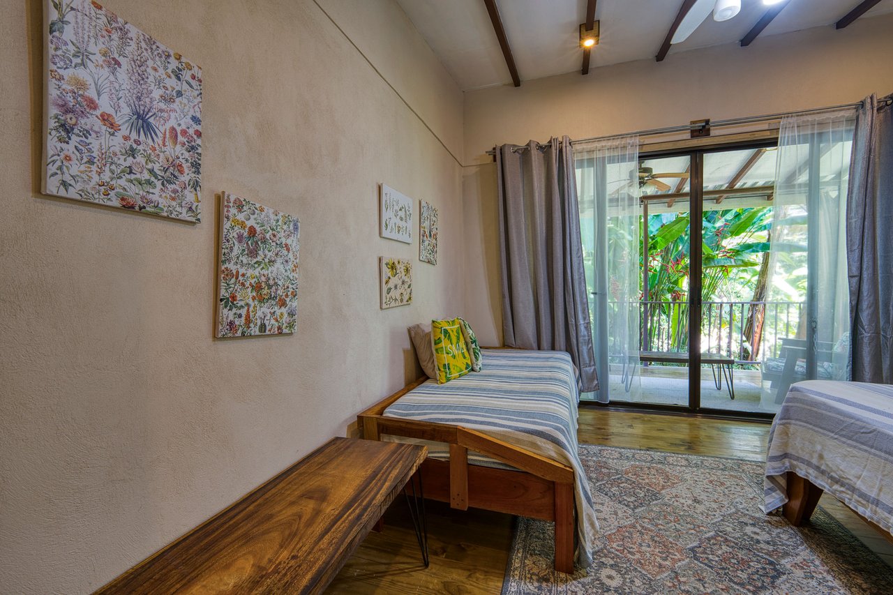 DOMINICAL HOTEL OR RETREAT WITH 11 RENTALS PLUS OWNER’S HOME