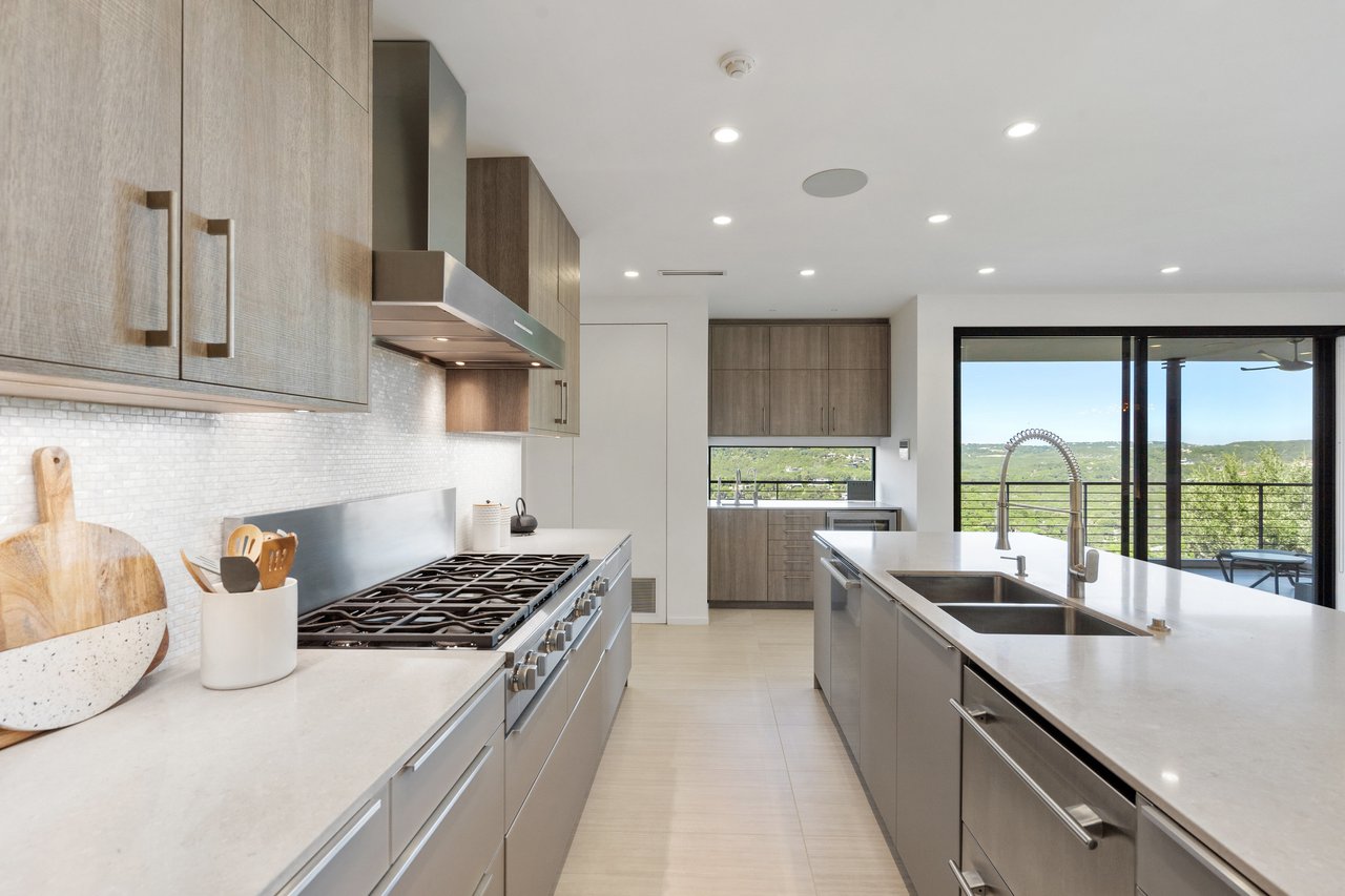 Modern Architecture Meets Hilltop Views