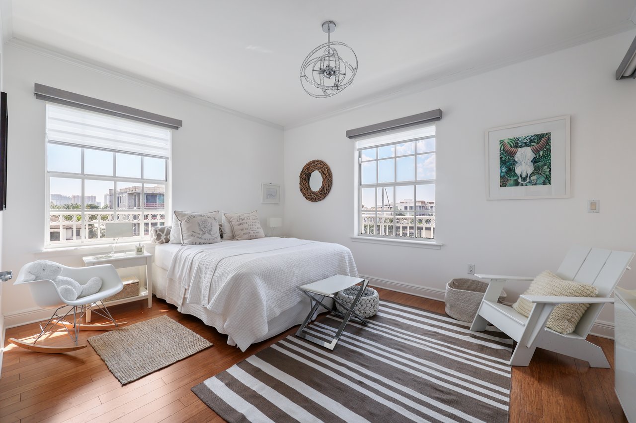 110 Hendricks Isle Nº 13 