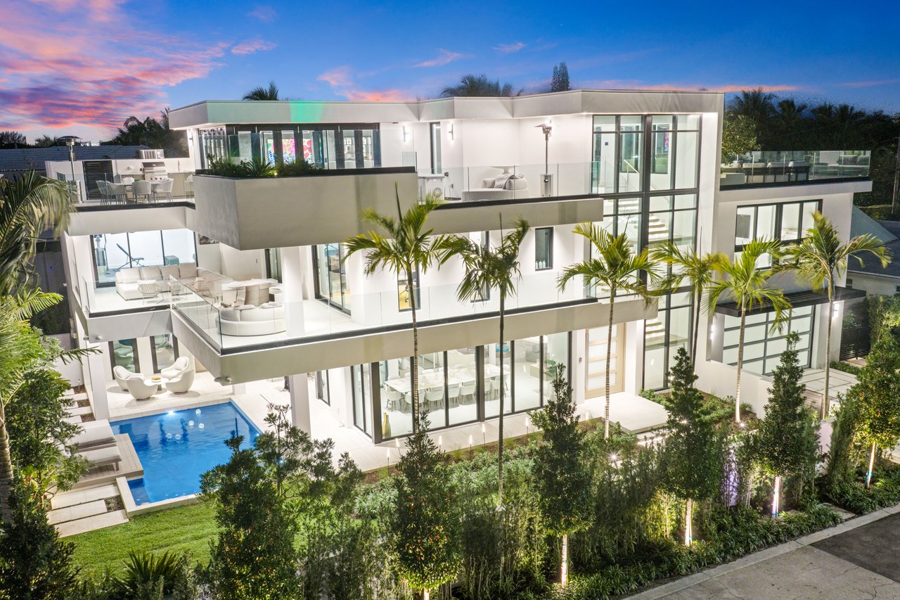 237 Elwa Place, West Palm Beach