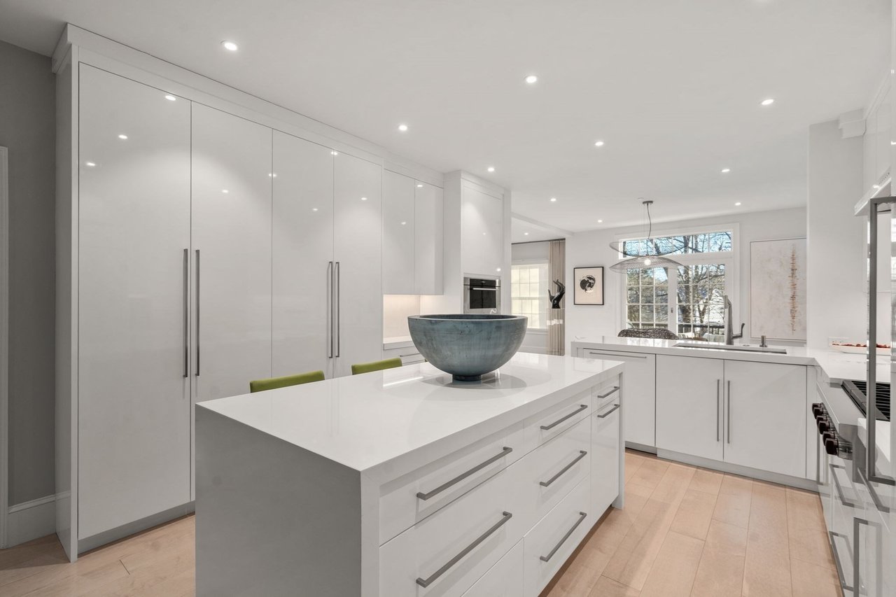 338 Boylston St - Unit C