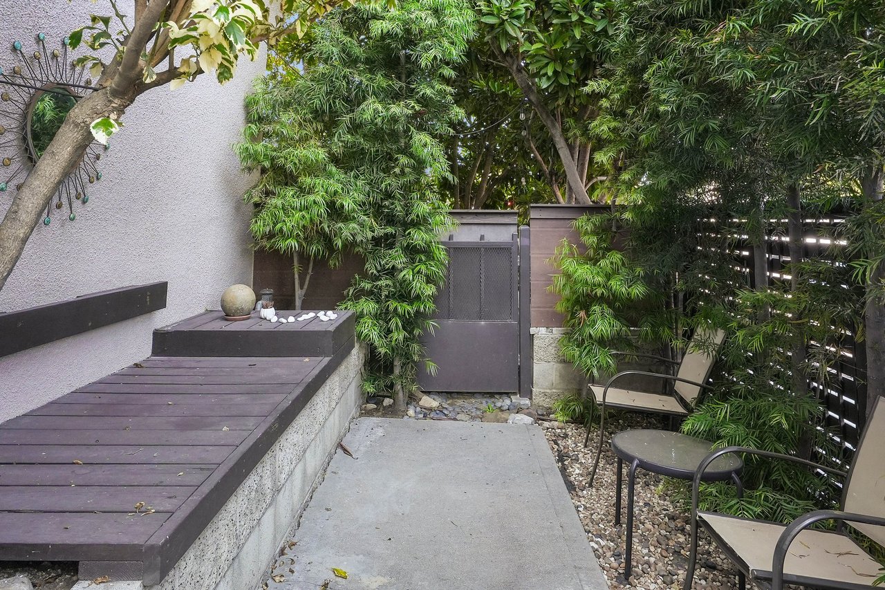 845 Brooks Ave. #1