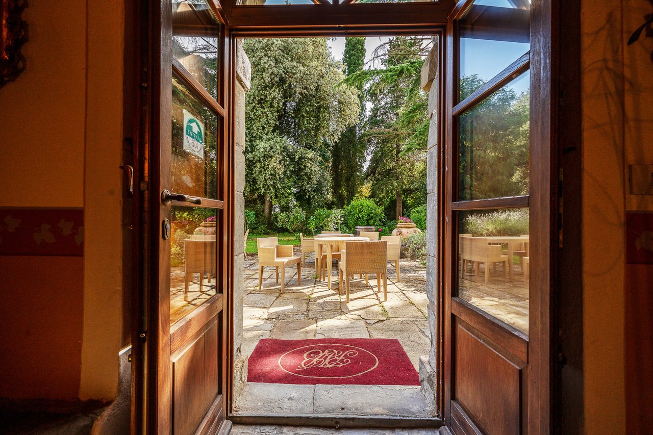 VILLA MECENATE