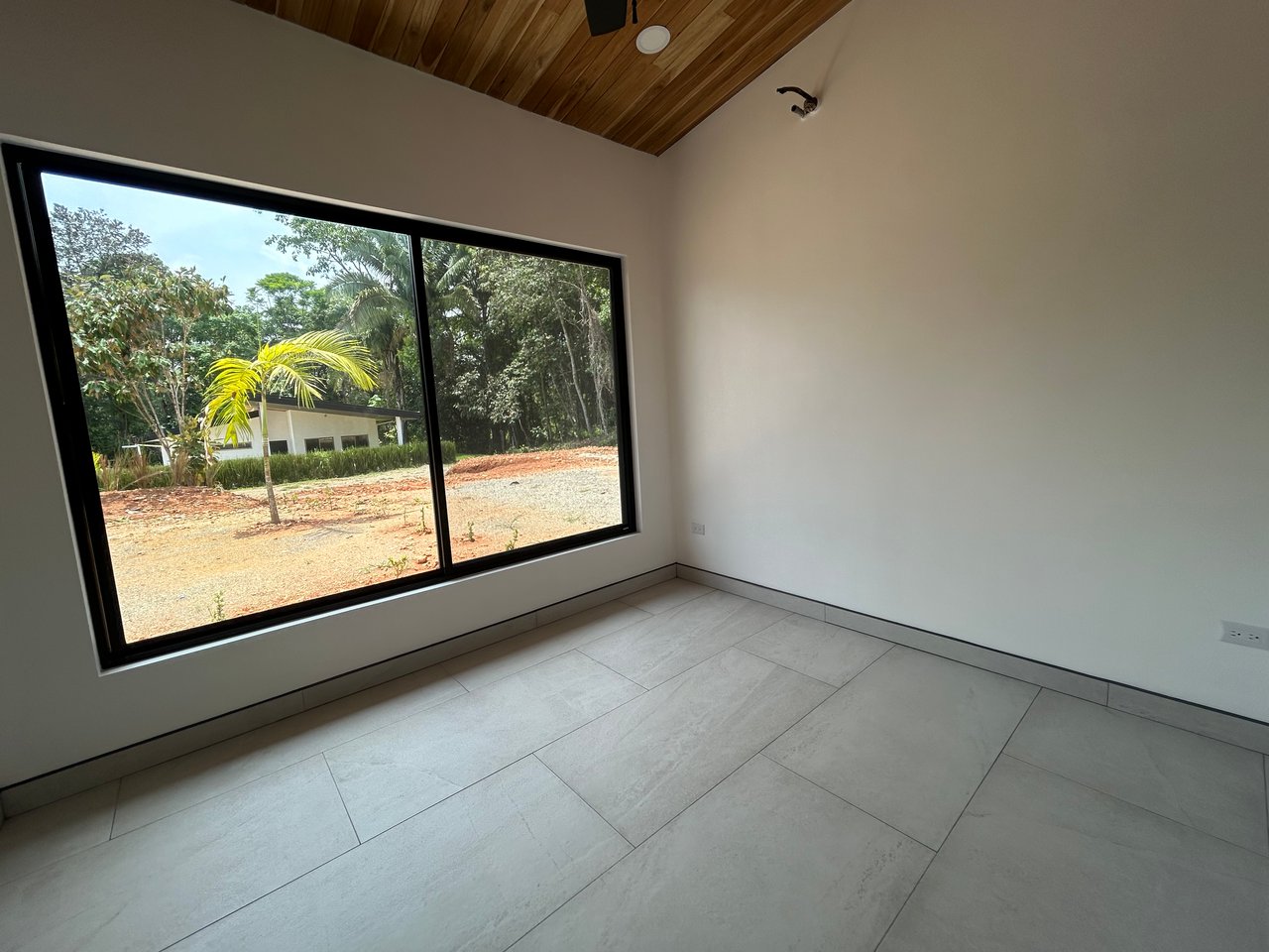 Modern Homes for Sale in Ojochal – El Tucán Paradise | Gated Community Costa Rica