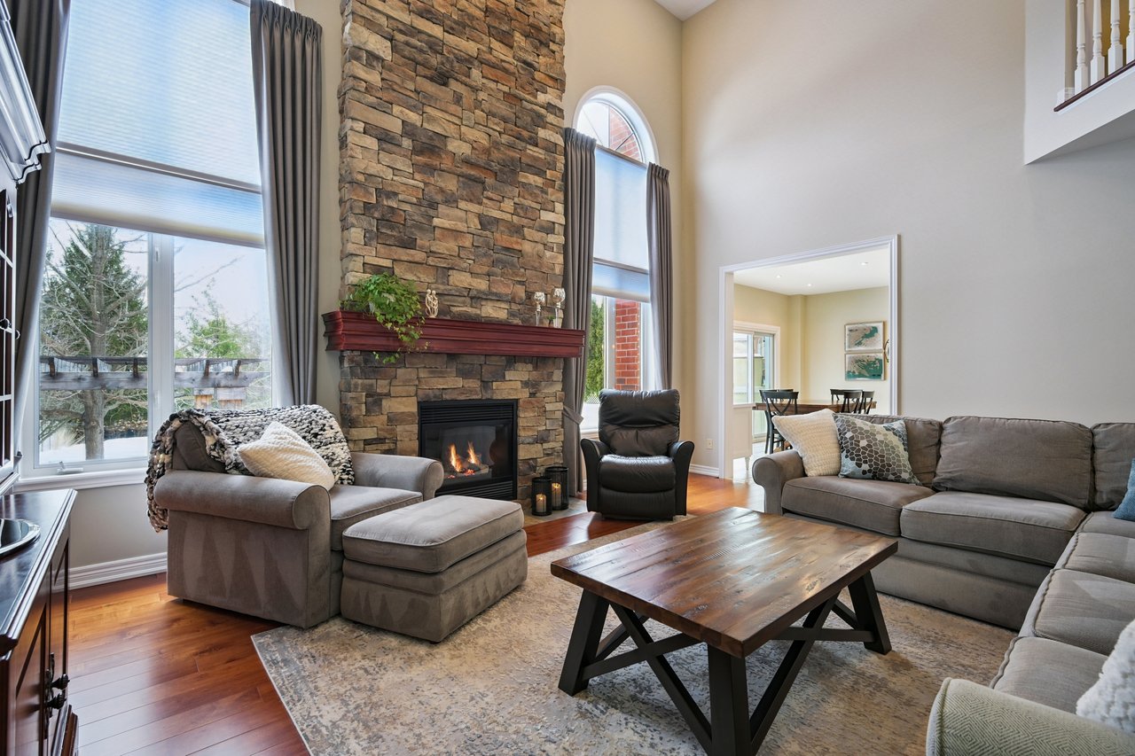 Resort-style yard backing onto lush ravine