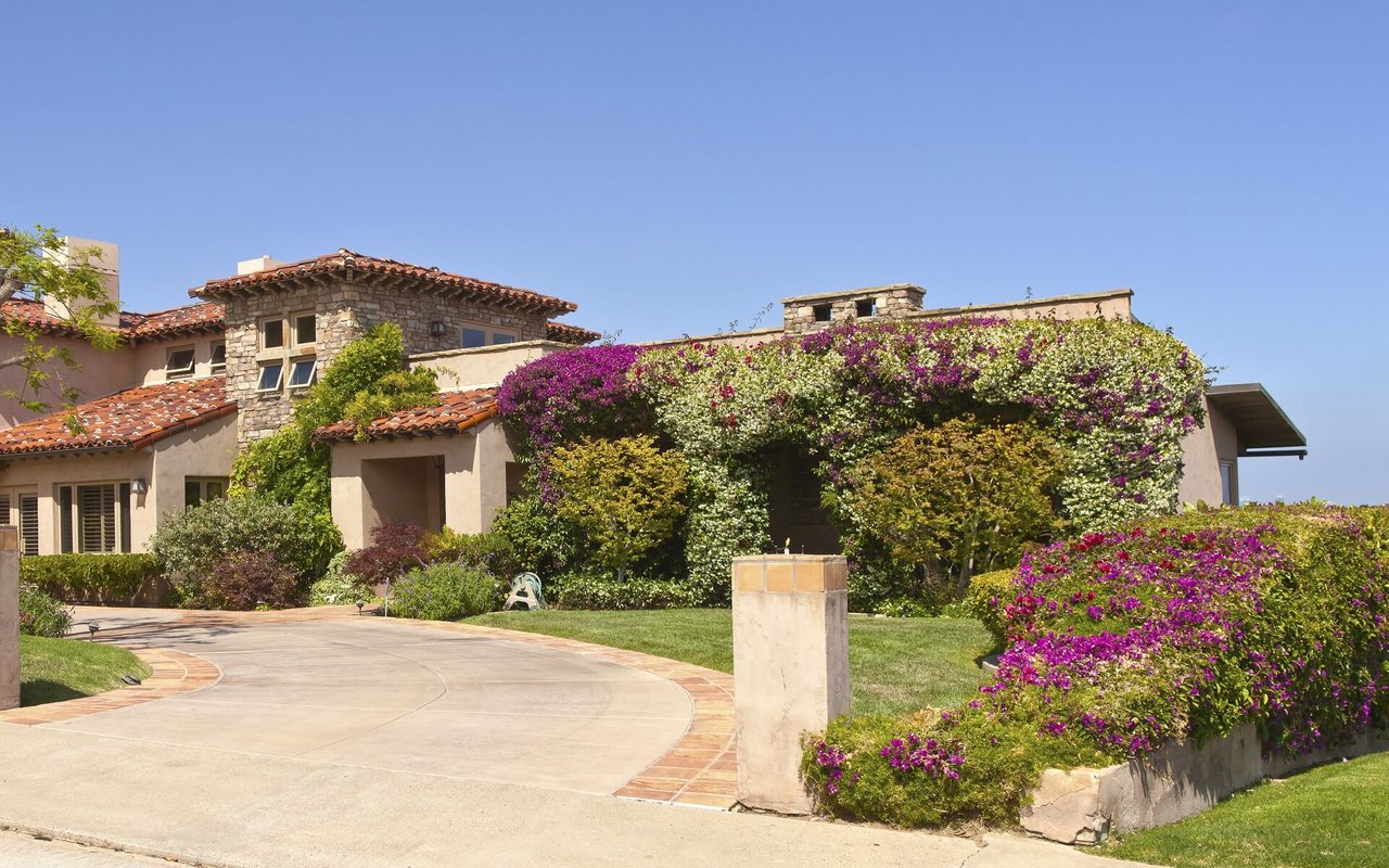 La Costa Ridge | Neighborhood Guide | Jodi Kirkwood