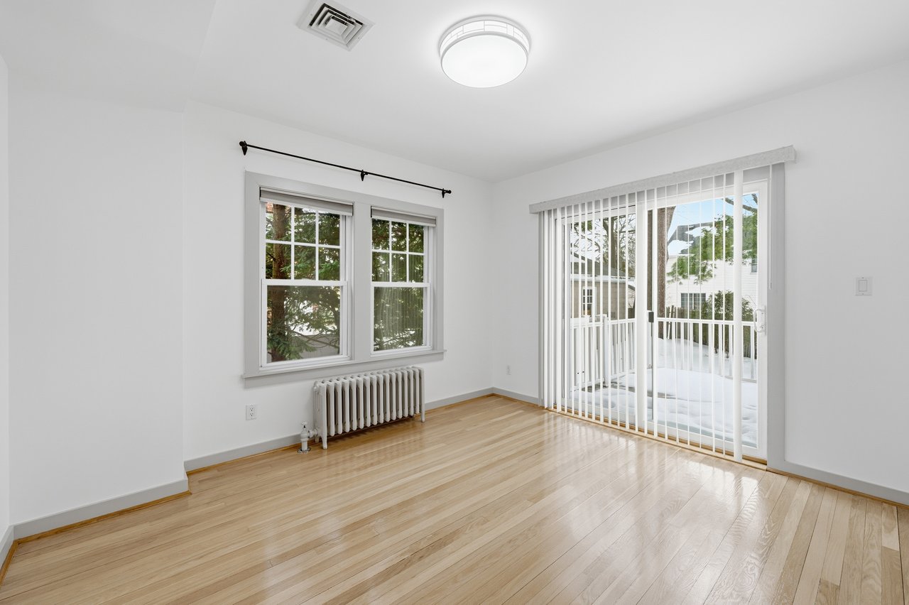 30 Lodge Rd, Belmont