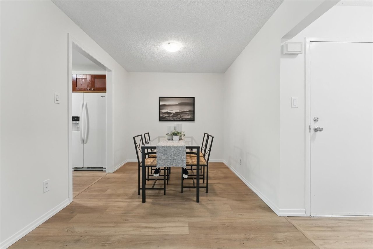 43-2701 Aquitaine Ave 
